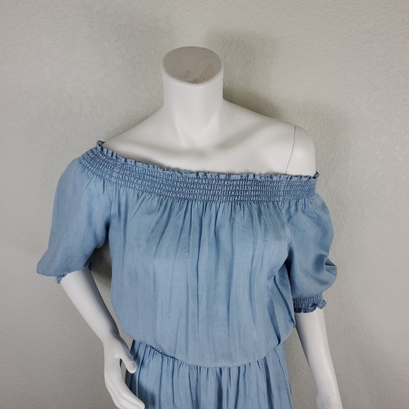 Walter Baker Off Shoulder Blue Denim Womens Jumpsuit Size XL - Picture 4 of 12